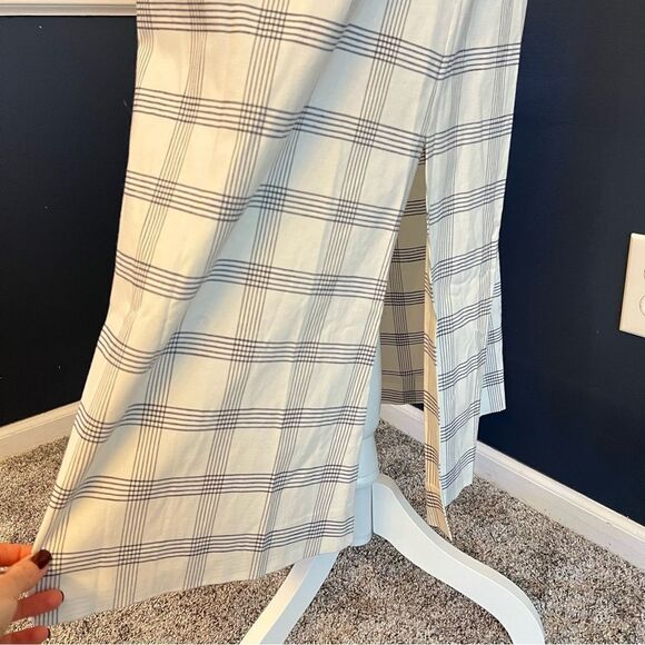 Theory Deep V Linen Blend Spring Plaid Midi Dress Size Medium in Ivory - Picture 5 of 12